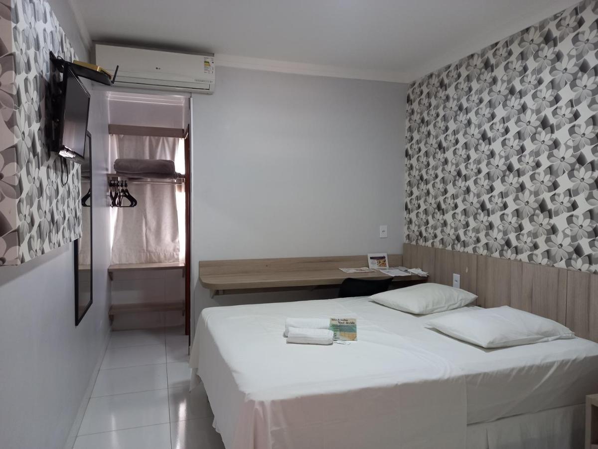 Hotel Mandino 아우타플로레스타 외부 사진