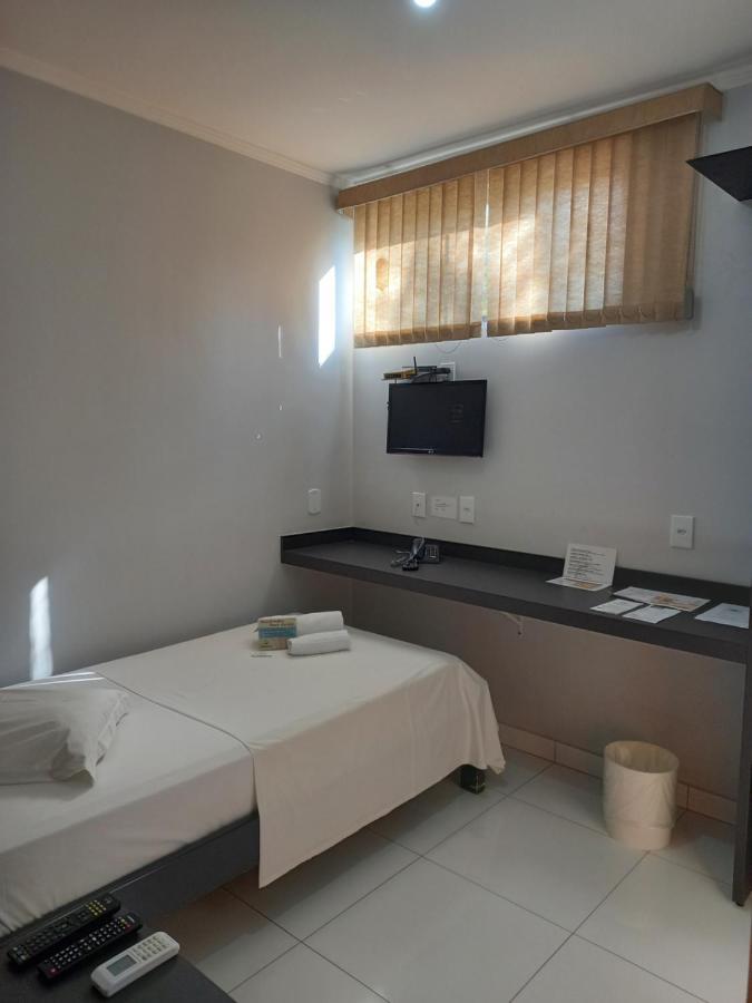 Hotel Mandino 아우타플로레스타 외부 사진