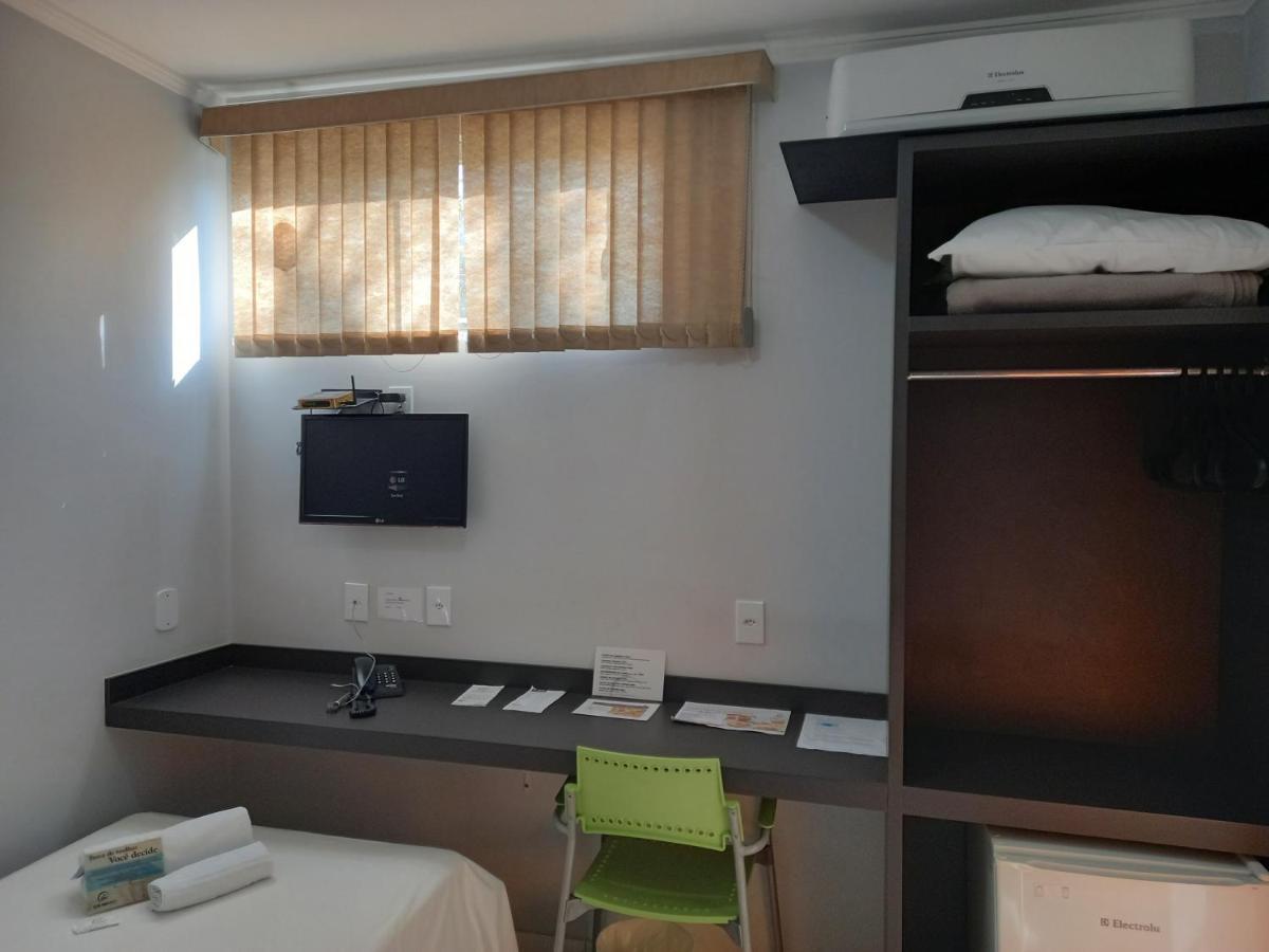 Hotel Mandino 아우타플로레스타 외부 사진